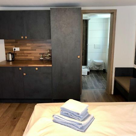 City Apartments, Outlet 100 Meter Metzingen  Luaran gambar